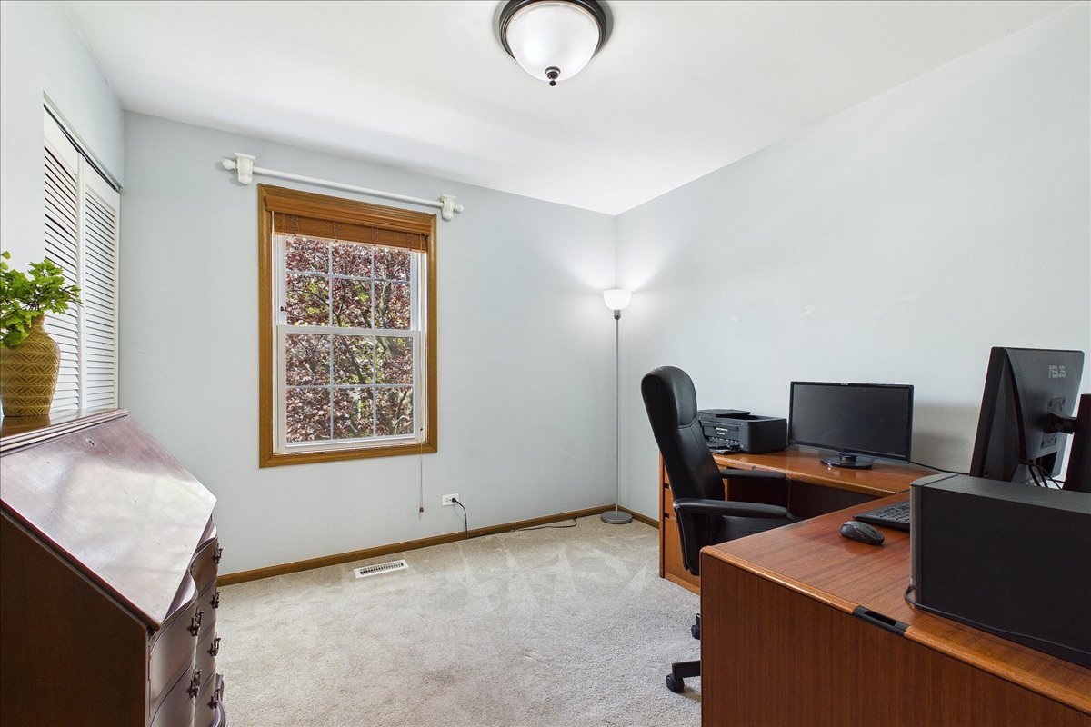 2655 Lindrick Lane Aurora IL 60504