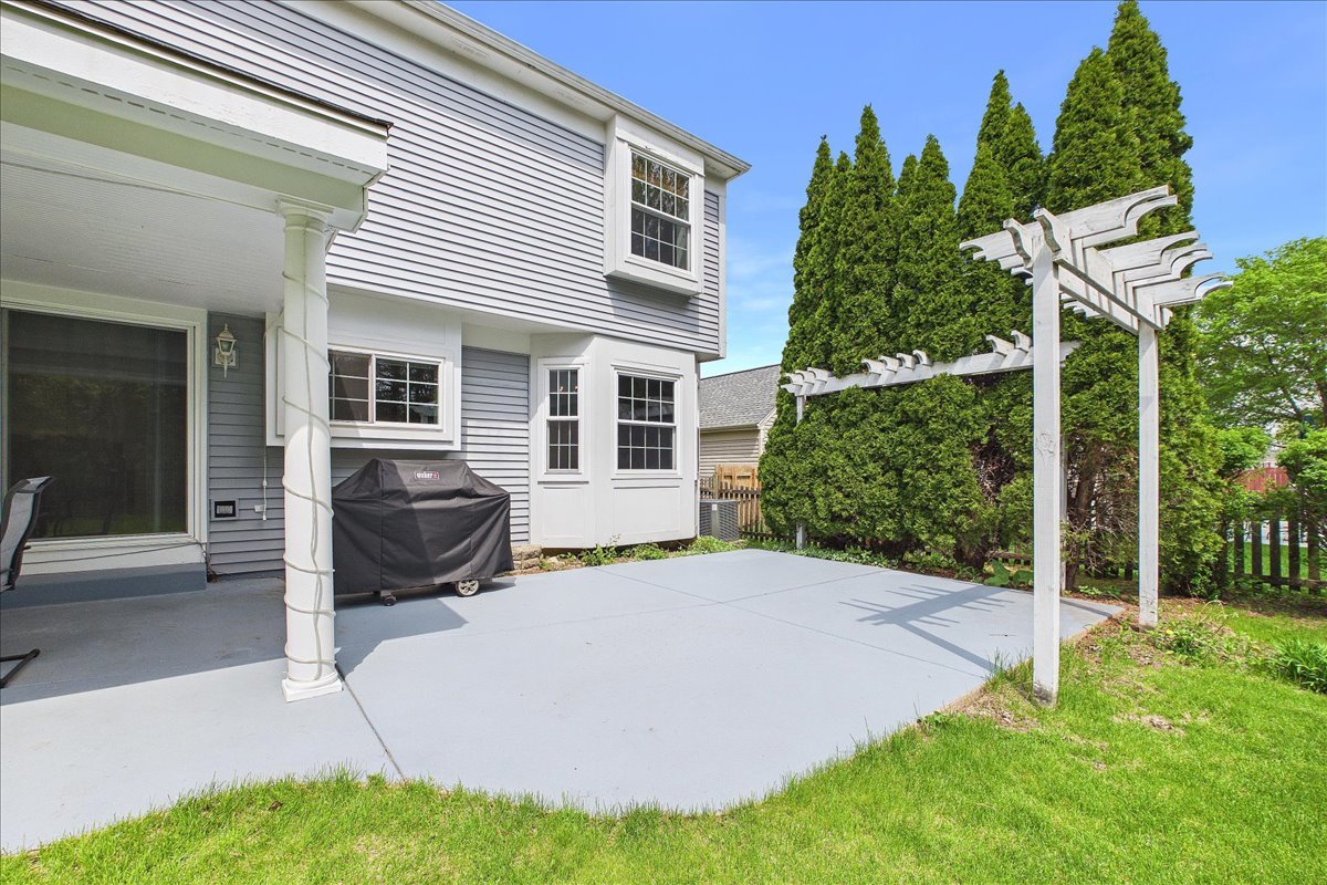 2655 Lindrick Lane Aurora IL 60504