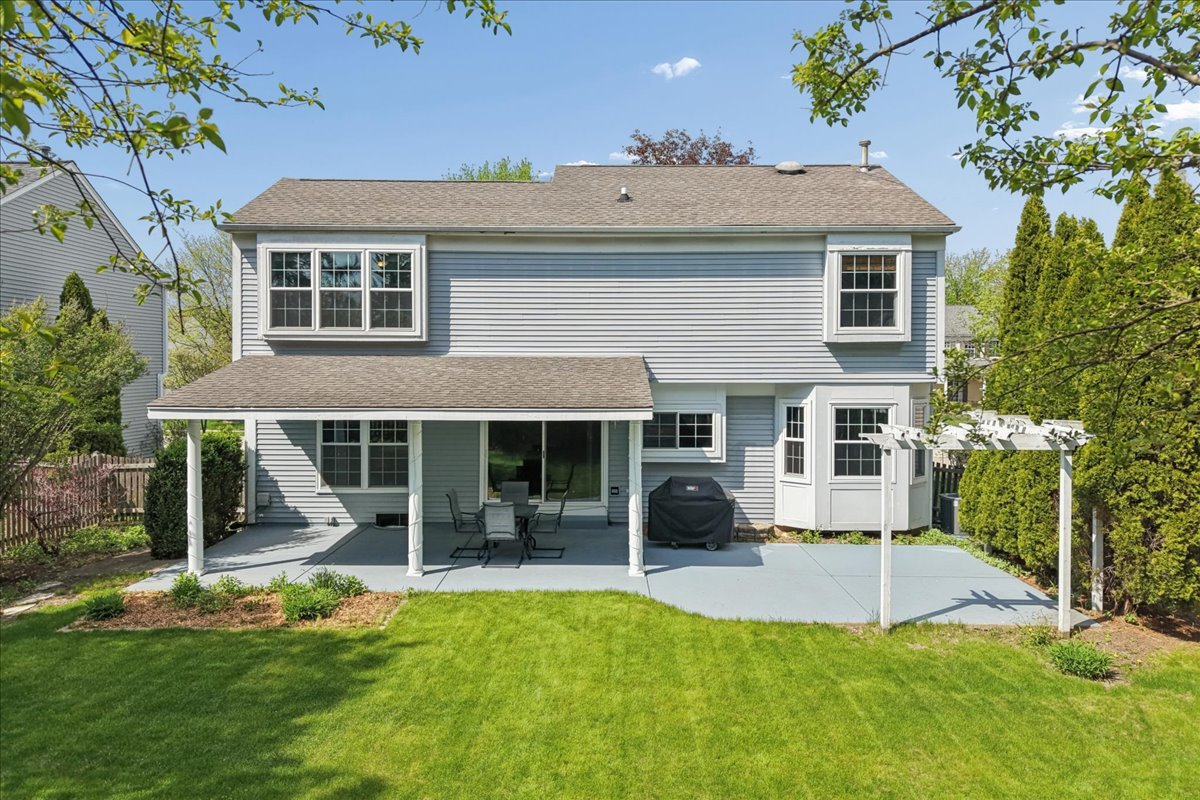 2655 Lindrick Lane Aurora IL 60504