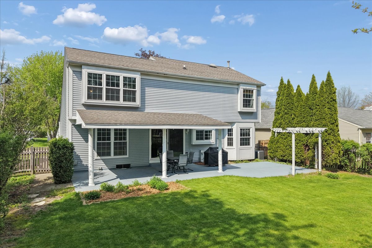 2655 Lindrick Lane Aurora IL 60504