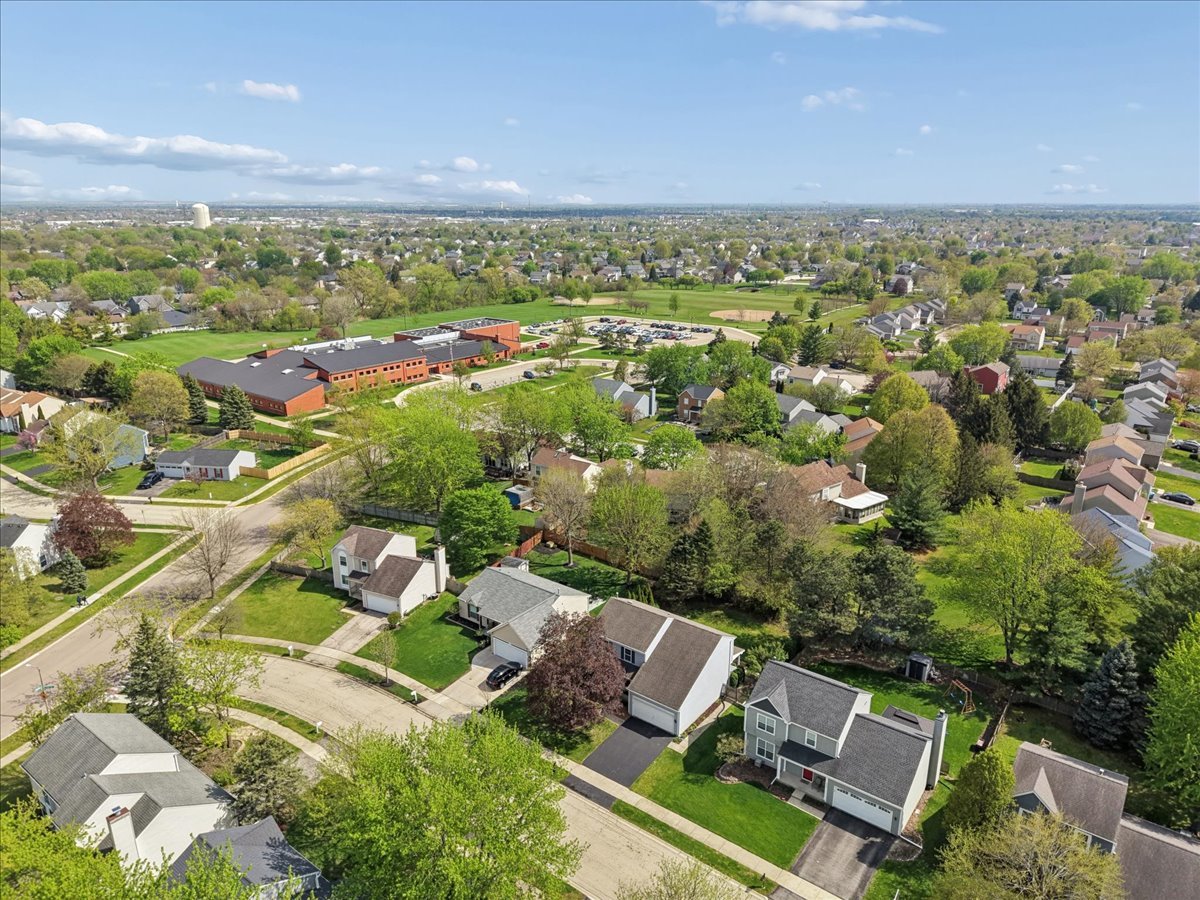2655 Lindrick Lane Aurora IL 60504