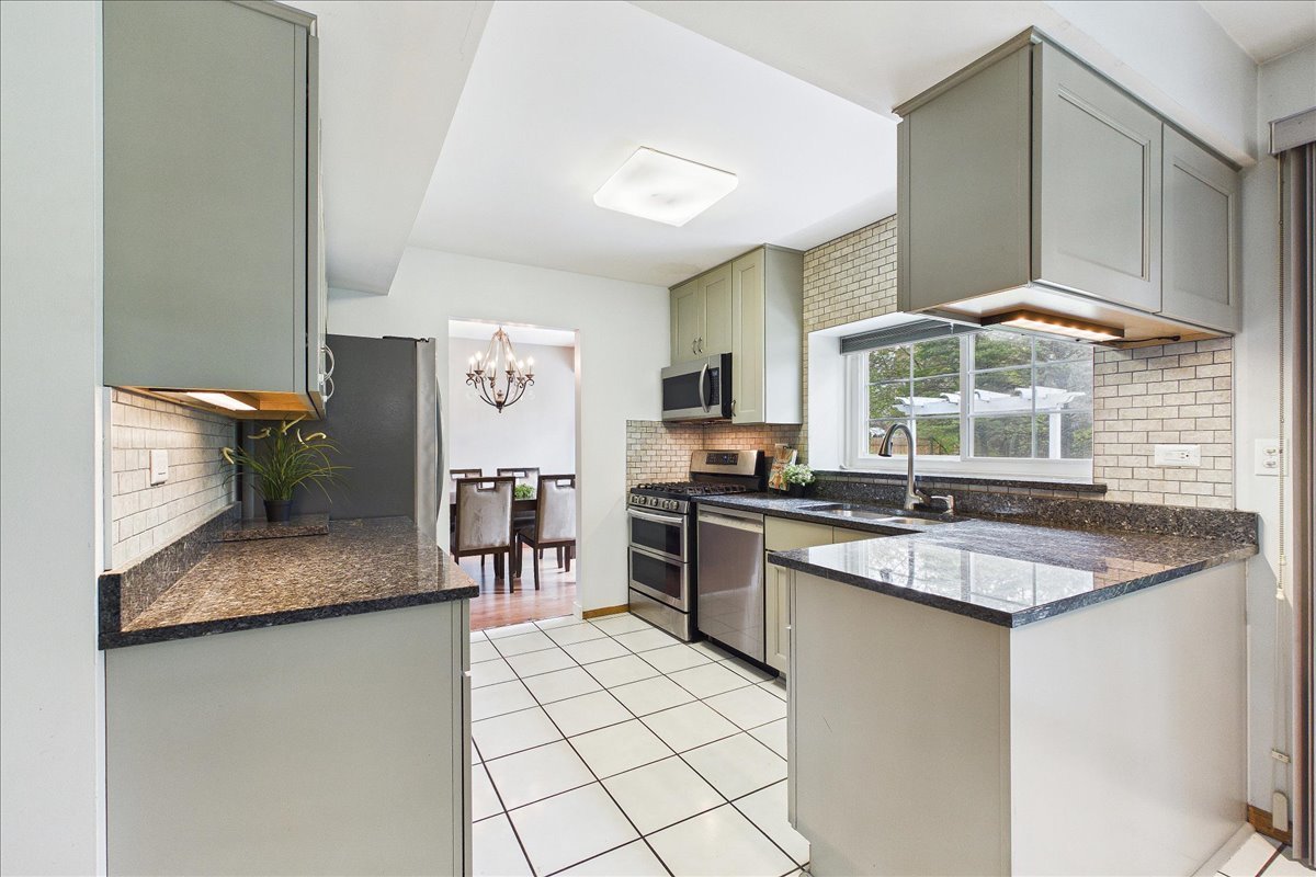 2655 Lindrick Lane Aurora IL 60504