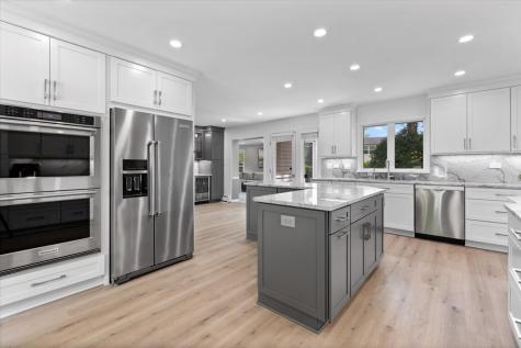 1107 Donegal Lane Northbrook IL 60062