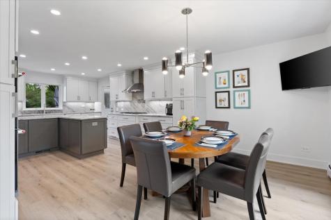 1107 Donegal Lane Northbrook IL 60062
