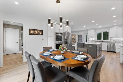 1107 Donegal Lane Northbrook IL 60062