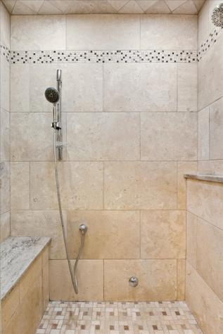 1107 Donegal Lane Northbrook IL 60062
