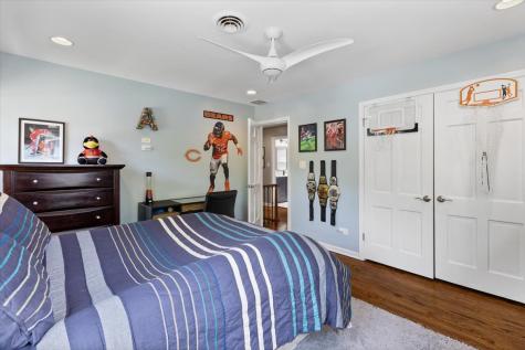 1107 Donegal Lane Northbrook IL 60062