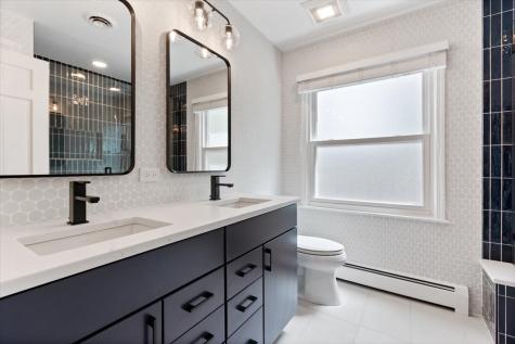 1107 Donegal Lane Northbrook IL 60062
