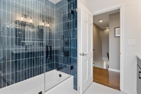 1107 Donegal Lane Northbrook IL 60062
