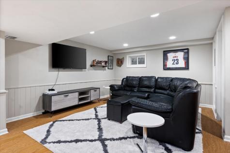 1107 Donegal Lane Northbrook IL 60062