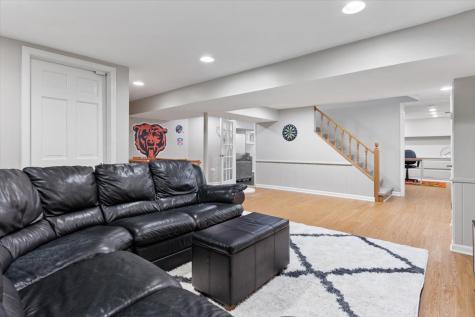 1107 Donegal Lane Northbrook IL 60062