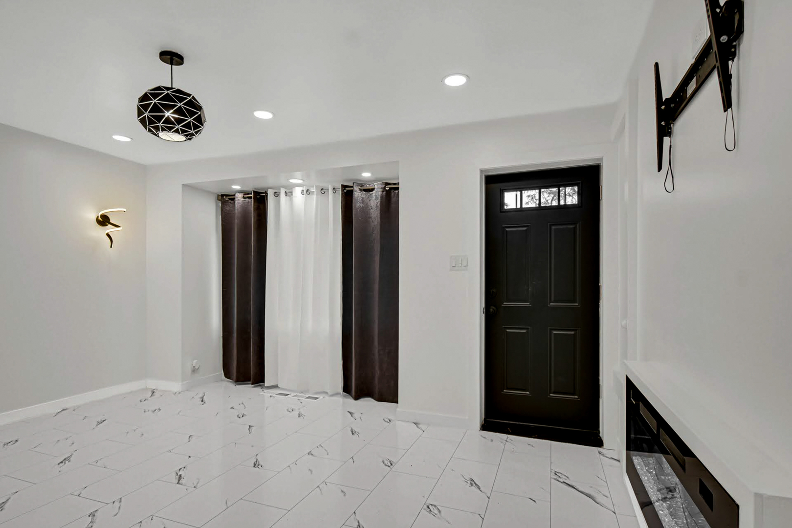 738 West 129th Place Chicago IL 60628