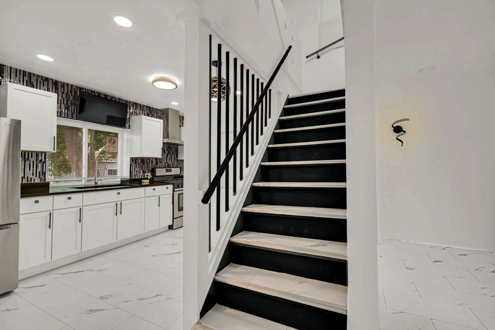 738 West 129th Place Chicago IL 60628