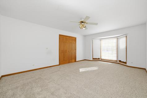 2487 Worthington Drive Aurora IL 60506