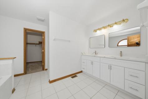 2487 Worthington Drive Aurora IL 60506