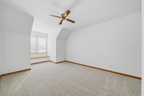 2487 Worthington Drive Aurora IL 60506