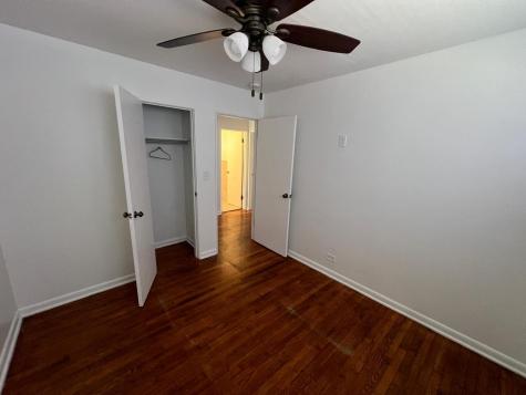 16442 Honore Avenue Markham IL 60428