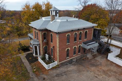 402 West Lincolnway Road Morrison IL 61270