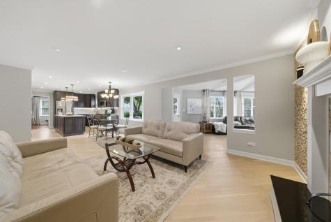 877 North Dovington Drive Hoffman Estates IL 60169