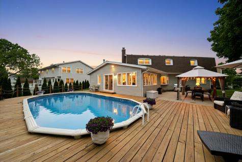 877 North Dovington Drive Hoffman Estates IL 60169