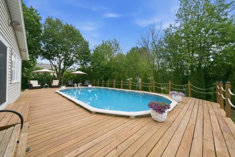 877 North Dovington Drive Hoffman Estates IL 60169