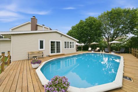 877 North Dovington Drive Hoffman Estates IL 60169