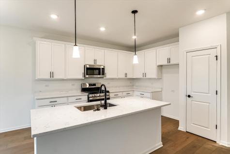 291 Kingsport Drive South Elgin IL 60177
