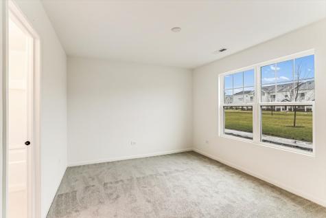 291 Kingsport Drive South Elgin IL 60177