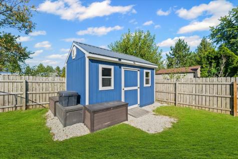 1708 Magnolia Drive St. Joseph IL 61873