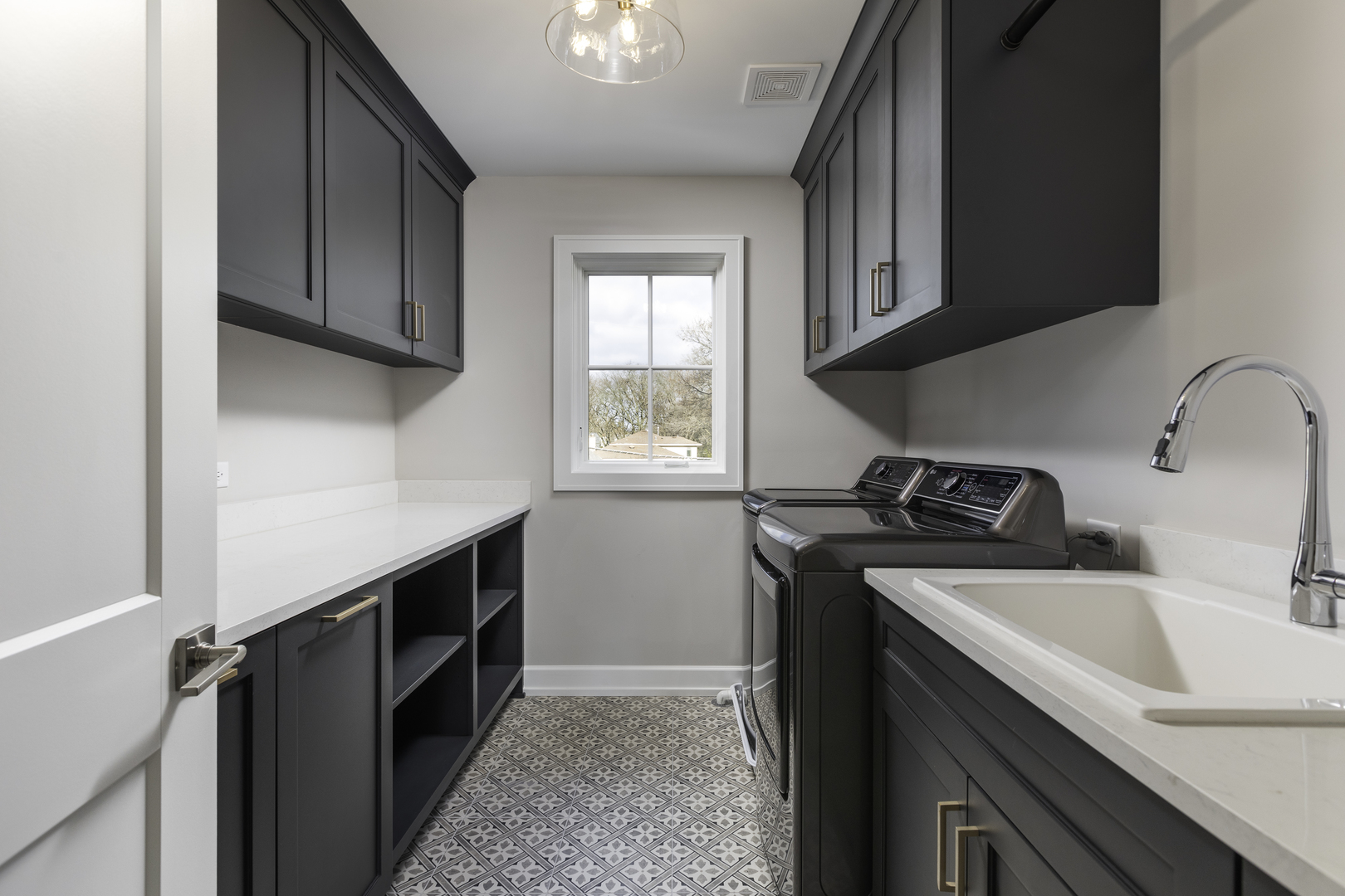 845 Tulip Lane Naperville IL 60540