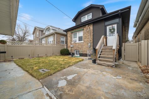 3723 Home Avenue Berwyn IL 60402