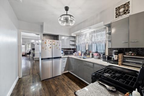 3723 Home Avenue Berwyn IL 60402