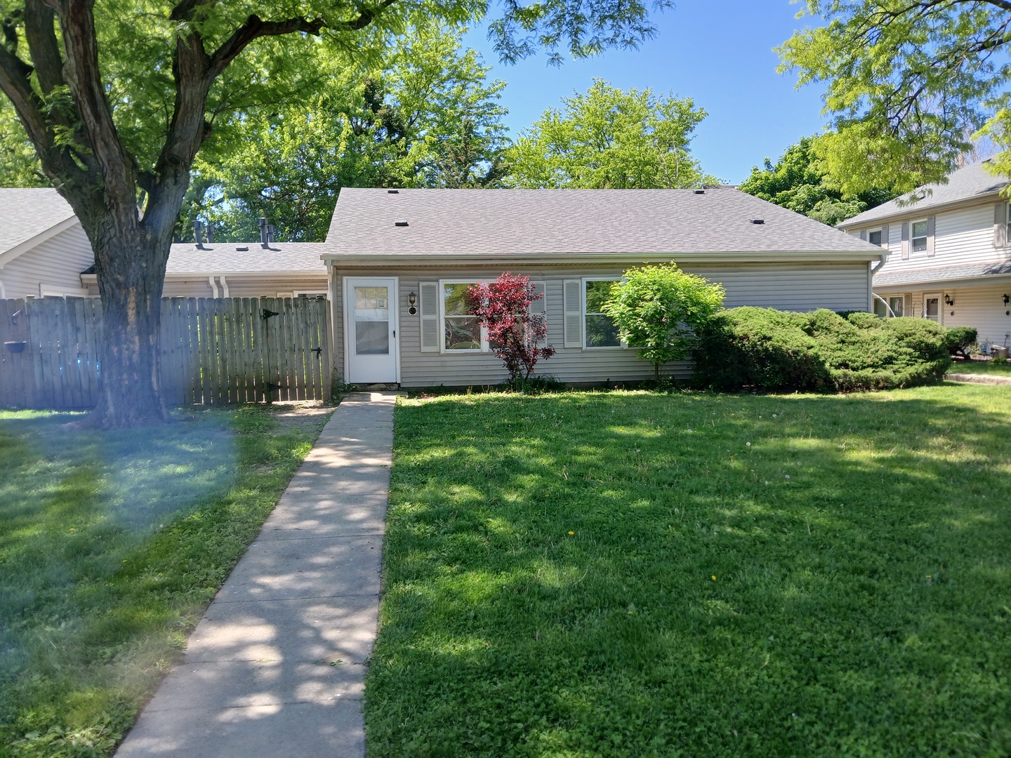 12 Fernwood Drive Bolingbrook IL 60440