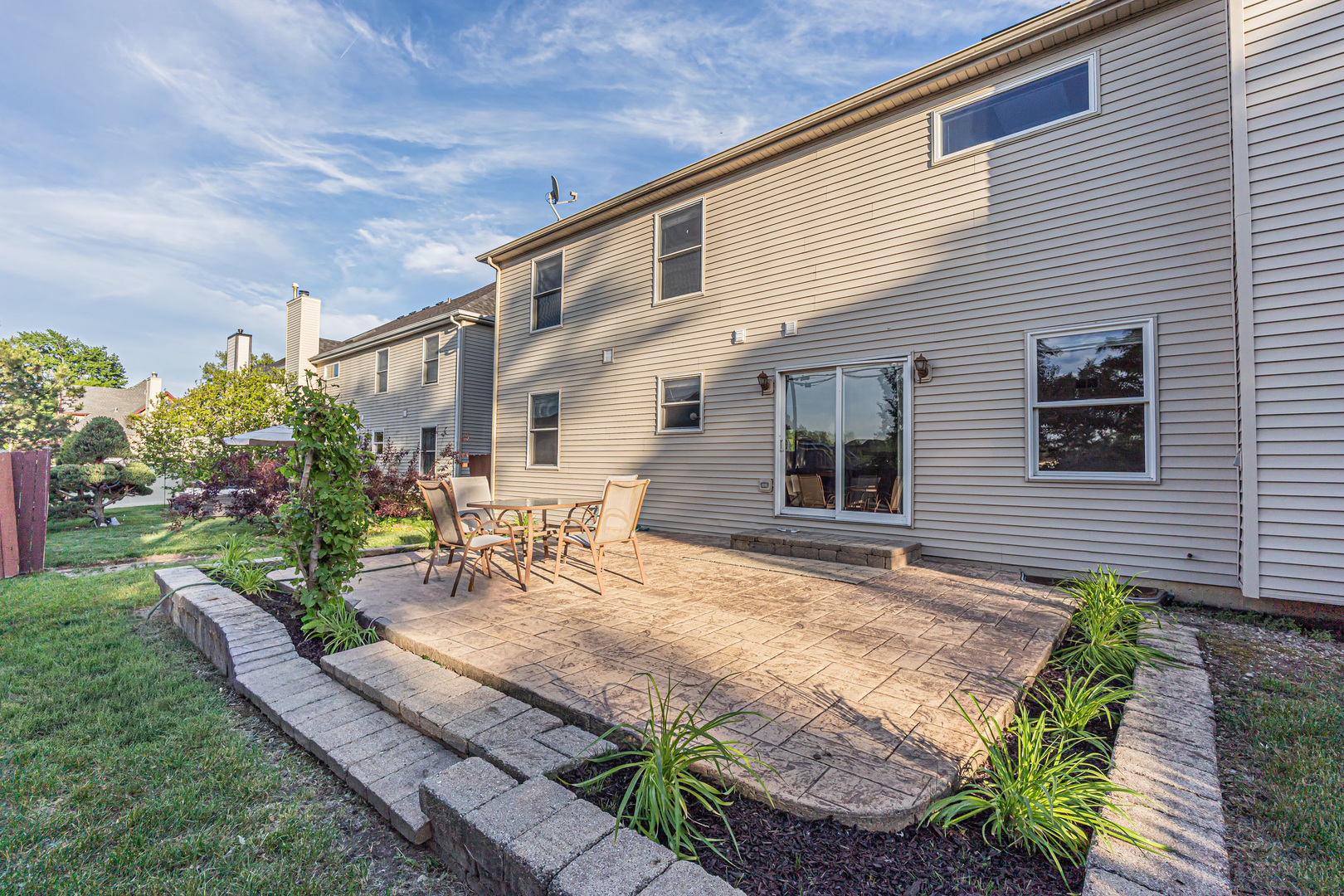 270 East Armitage Avenue Addison IL 60101