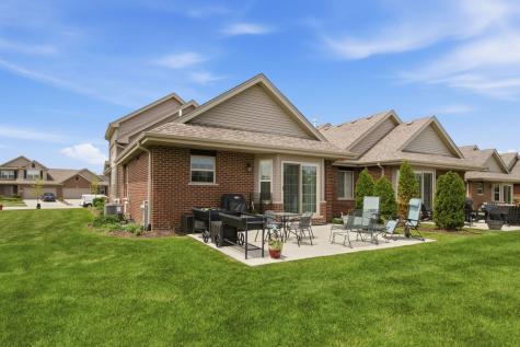 25653 South Riley Erin Road Manhattan IL 60442