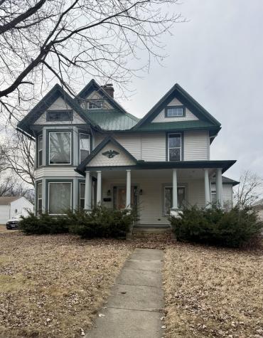 907 South Peoria Avenue Dixon IL 61021