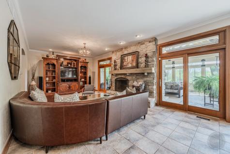 16420 South River Road Plainfield IL 60586