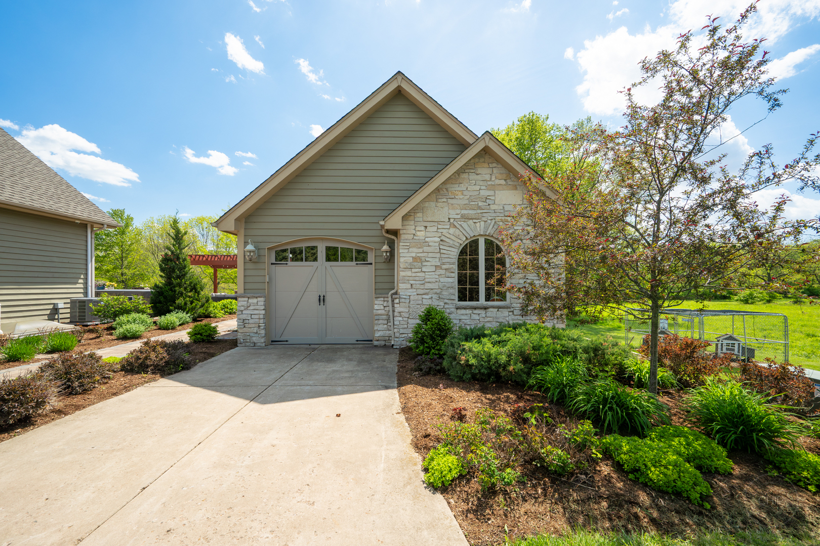 16420 South River Road Plainfield IL 60586