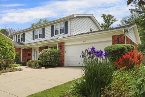 1427 Woodhill Drive Northbrook IL 60062