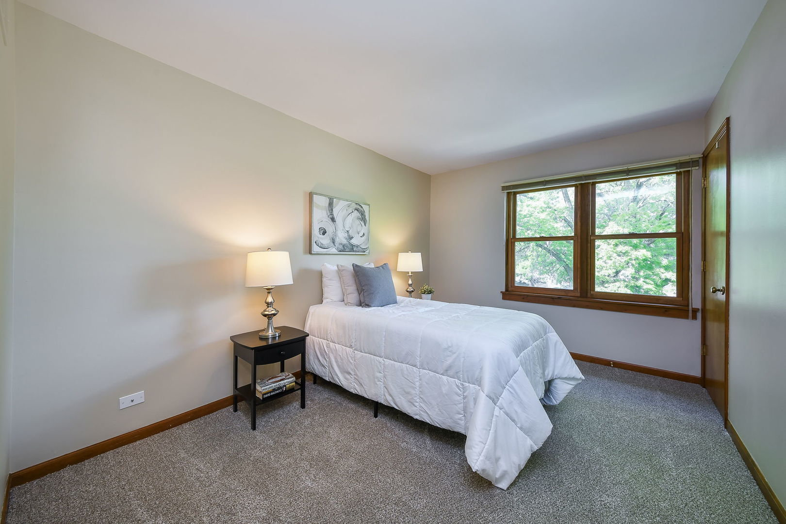 2264 Briarhill Drive Naperville IL 60565
