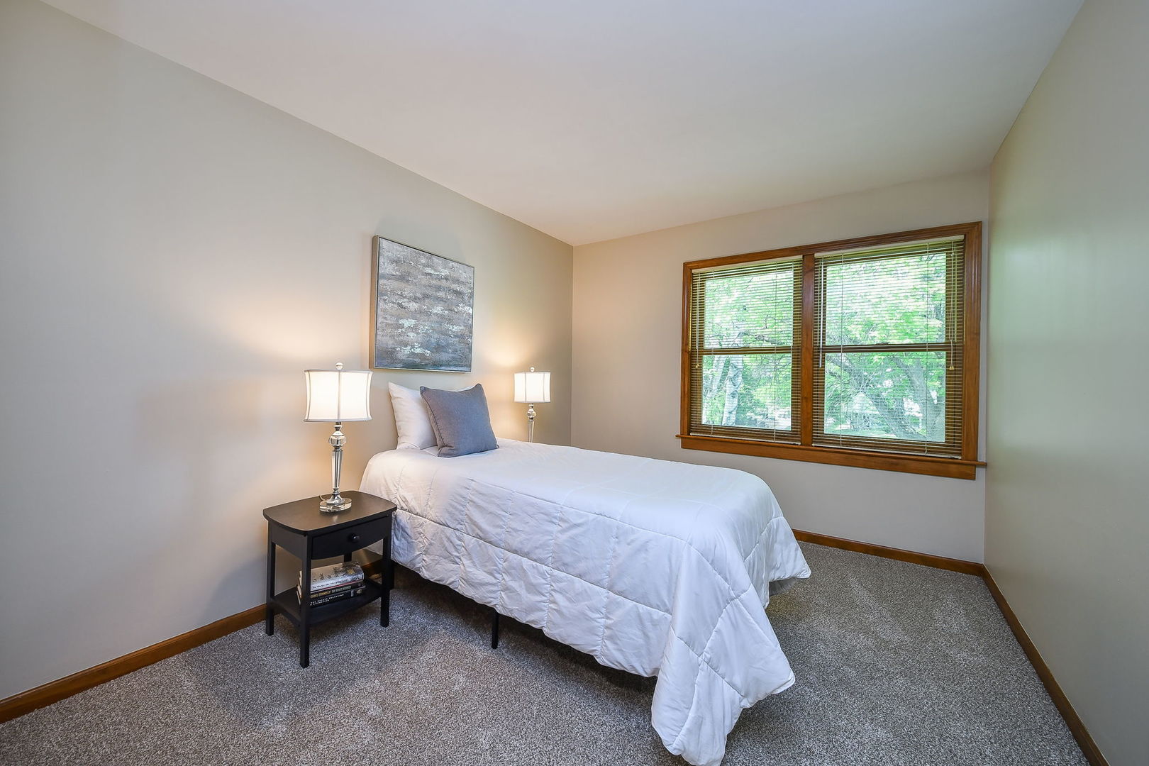 2264 Briarhill Drive Naperville IL 60565