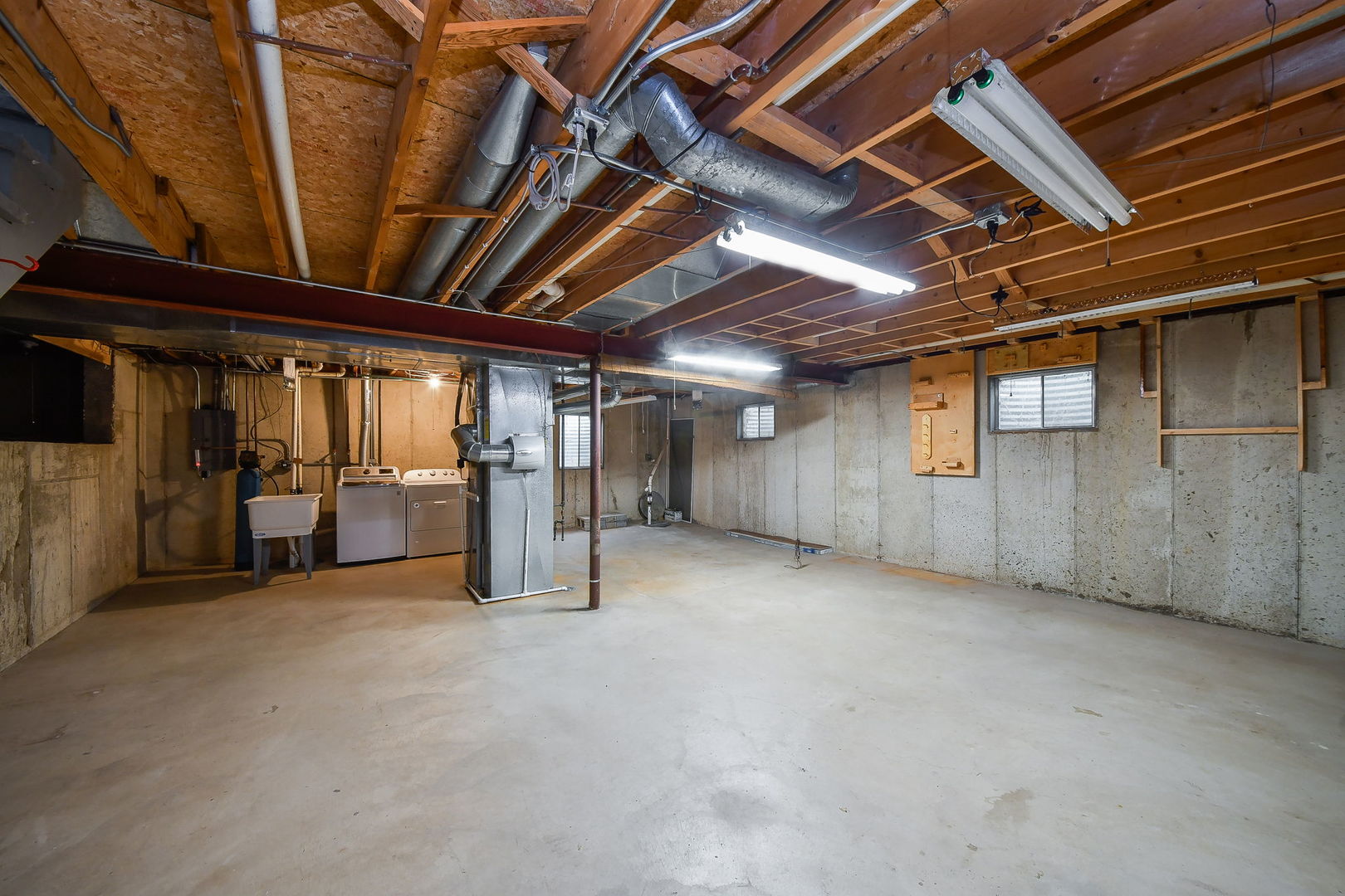 2264 Briarhill Drive Naperville IL 60565