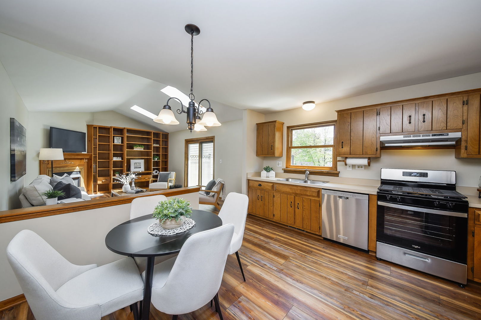 2264 Briarhill Drive Naperville IL 60565
