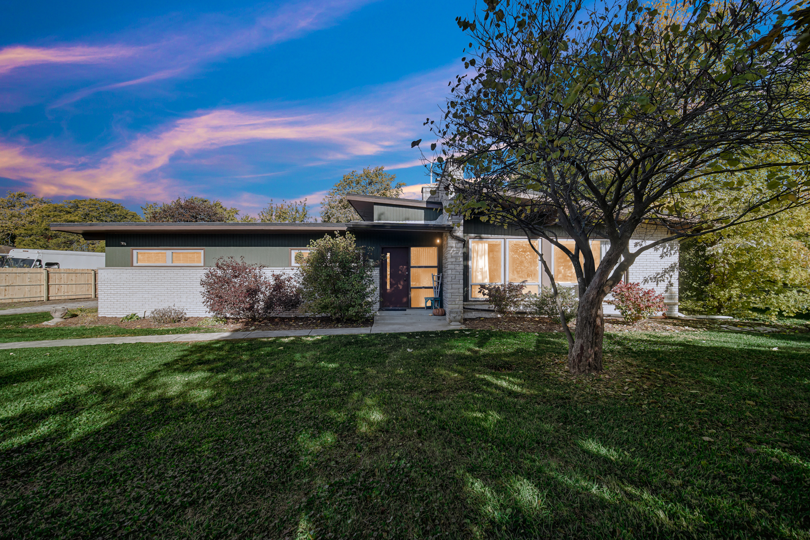 19W034 18TH Place Lombard IL 60148