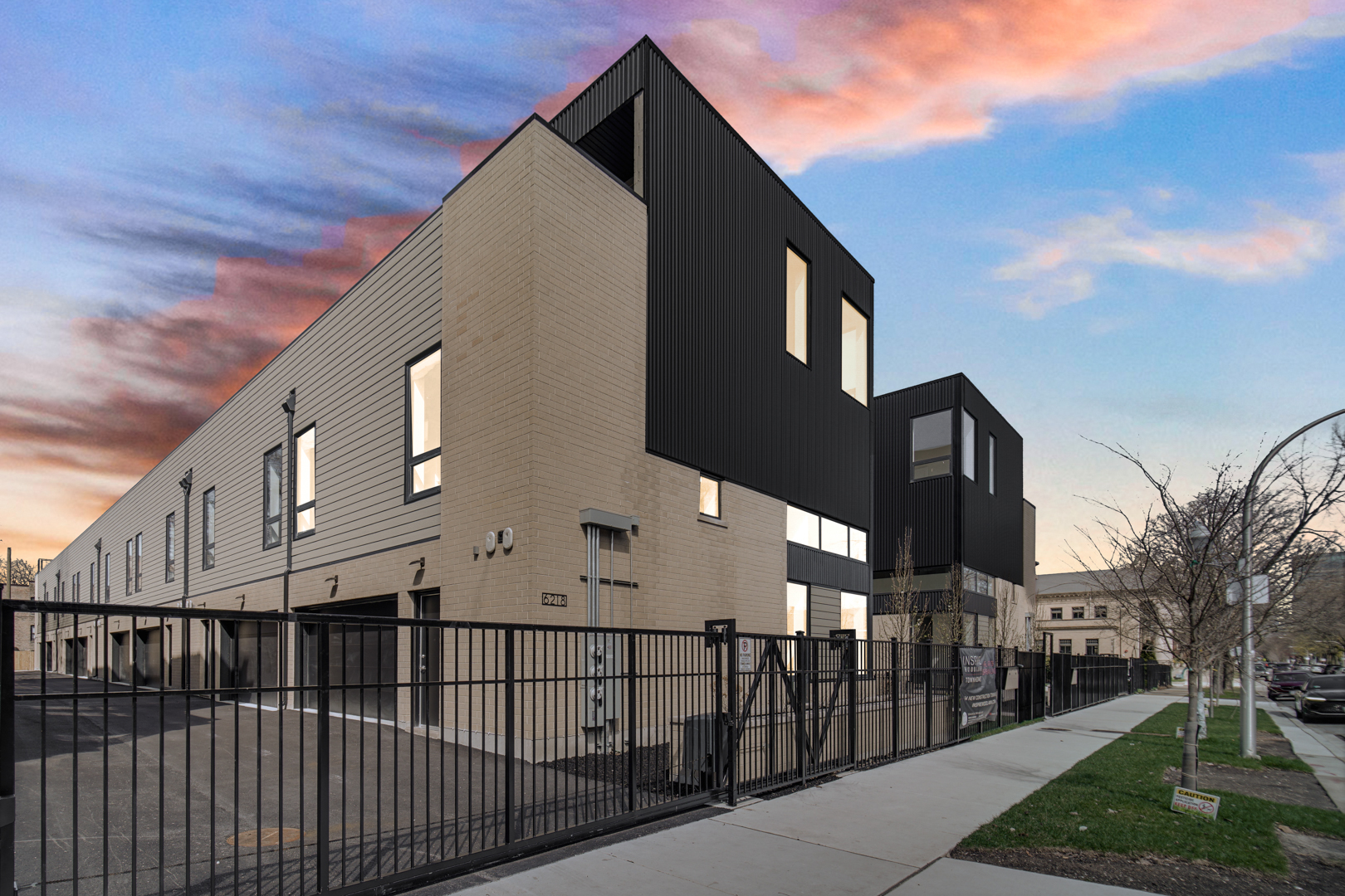 6218 South Woodlawn Avenue Chicago IL 60637