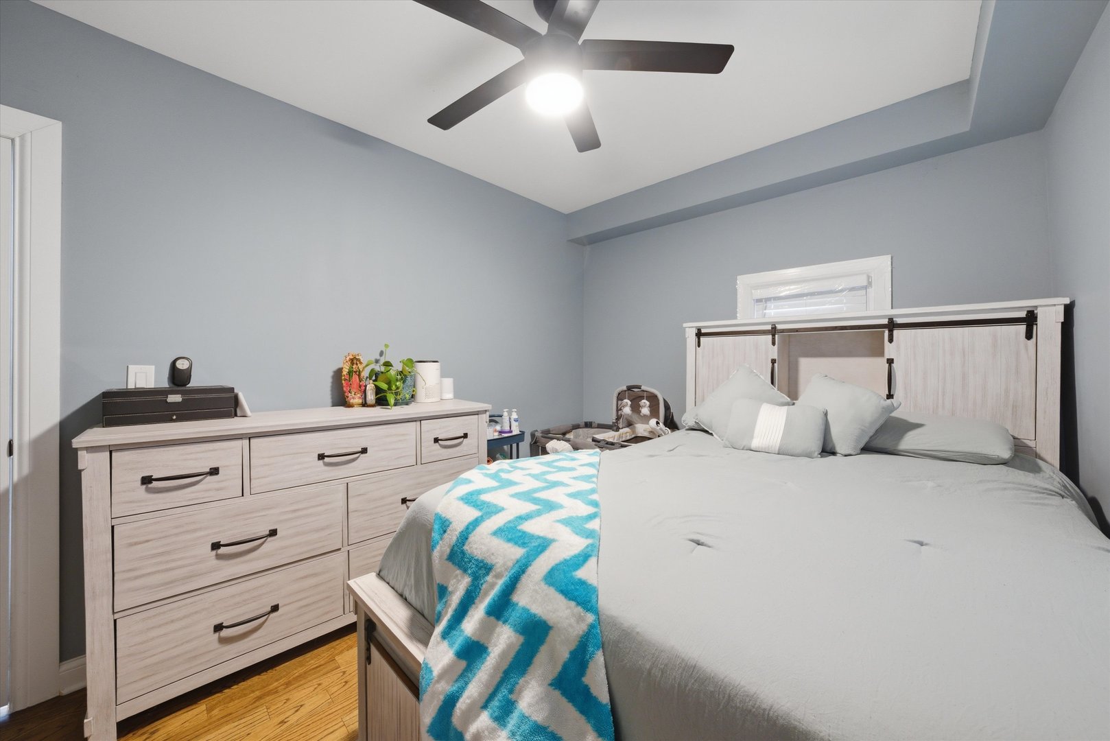 1053 West 104th Place Chicago IL 60643