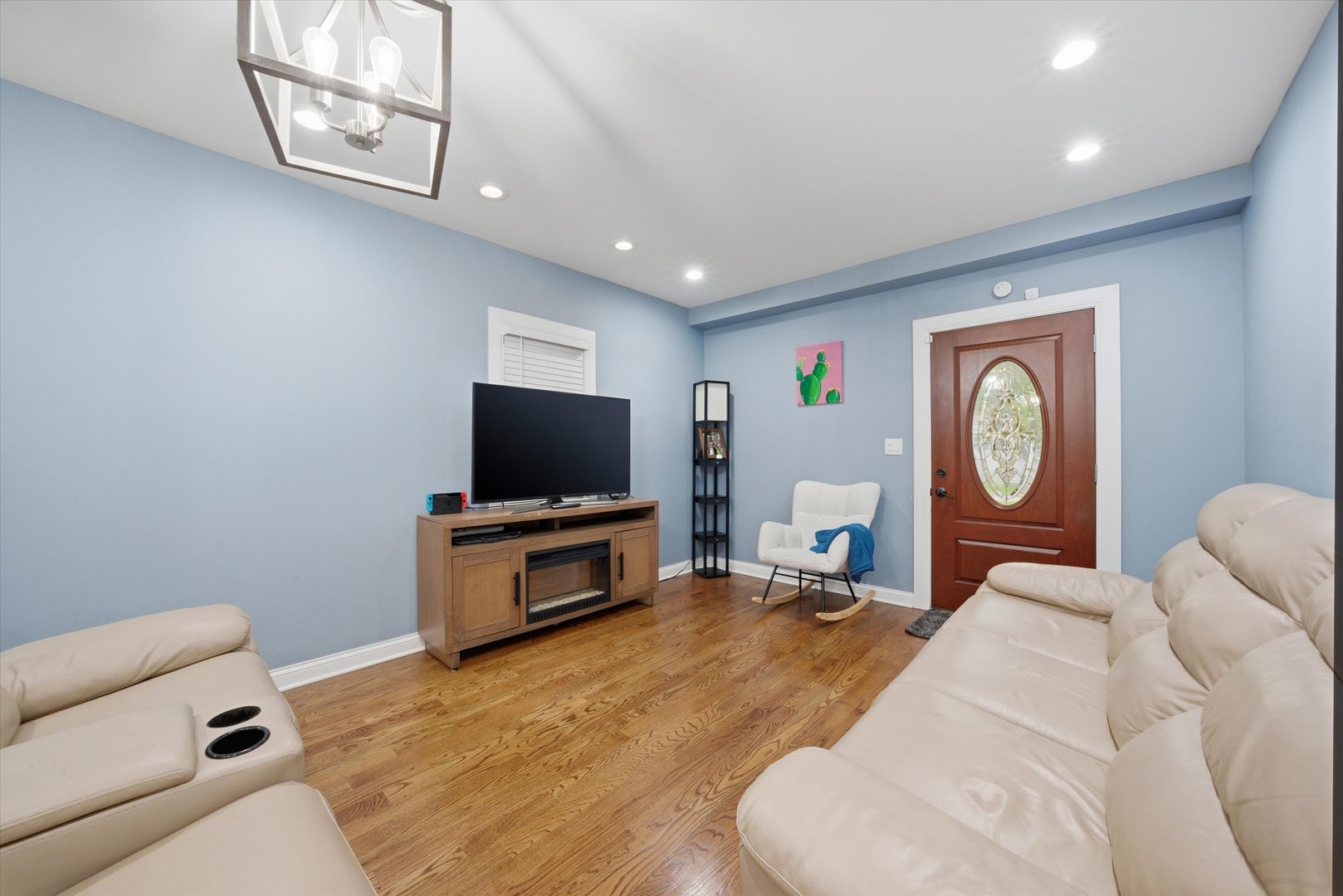 1053 West 104th Place Chicago IL 60643