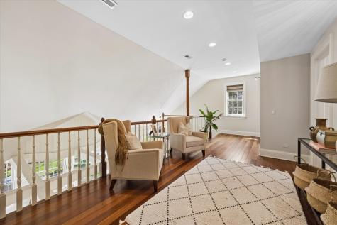 11 South Adams Street Hinsdale IL 60521