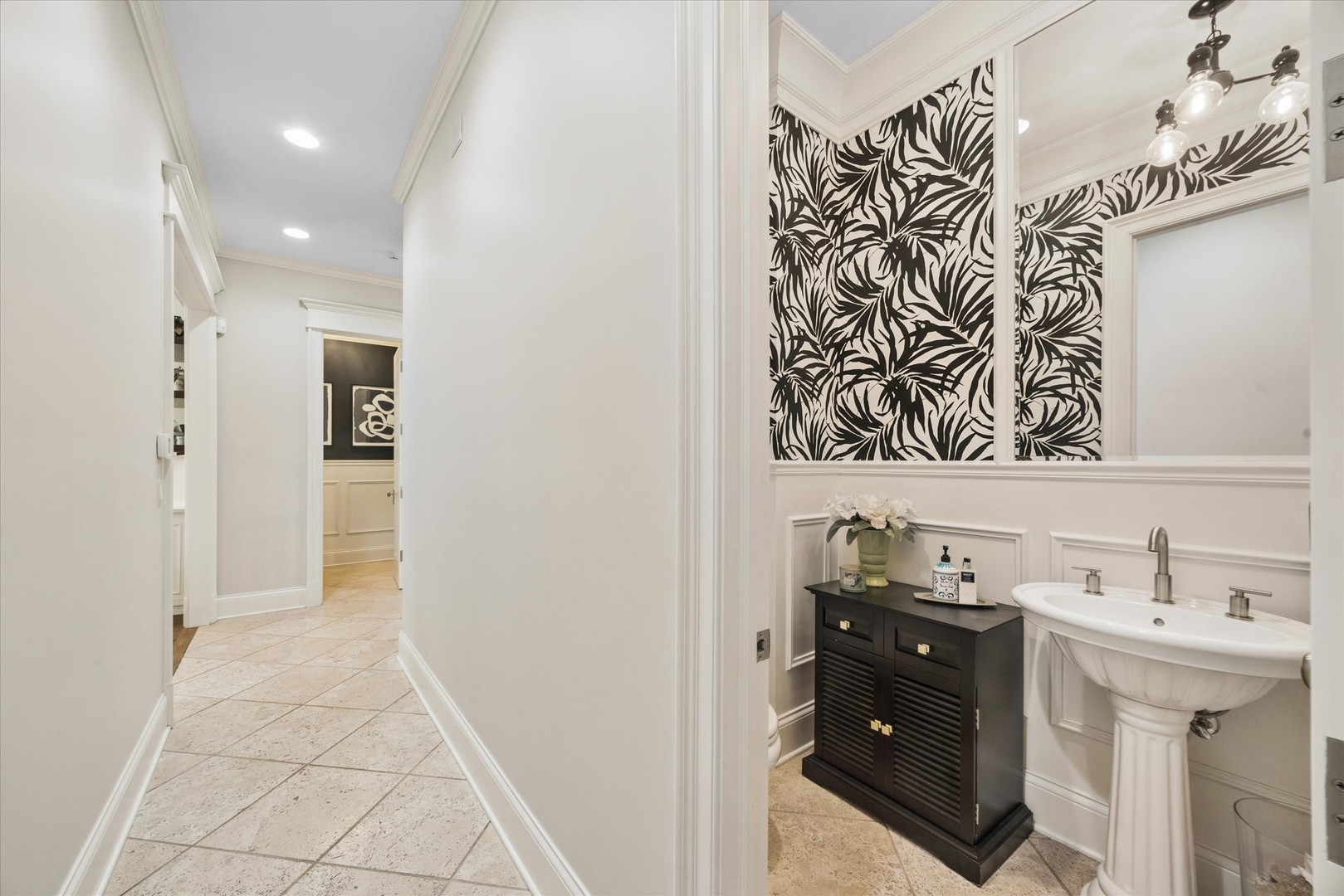 11 South Adams Street Hinsdale IL 60521