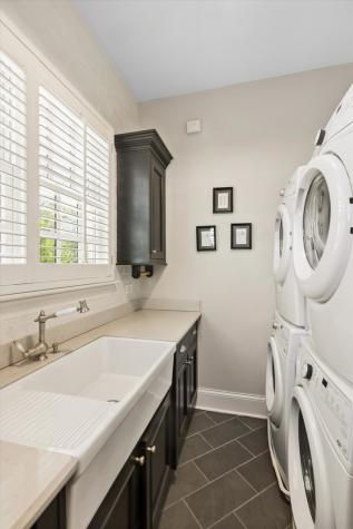 11 South Adams Street Hinsdale IL 60521